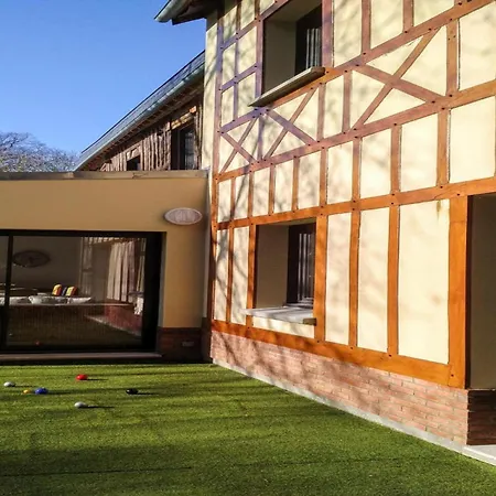 Townhouse Near Bay Of Somme And Beaches, Cleaning Included
